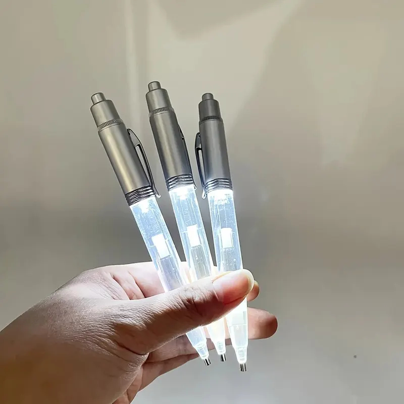 Lápiz de Diamantes con Luz LED - Embroidery Embellishments reseña y precio