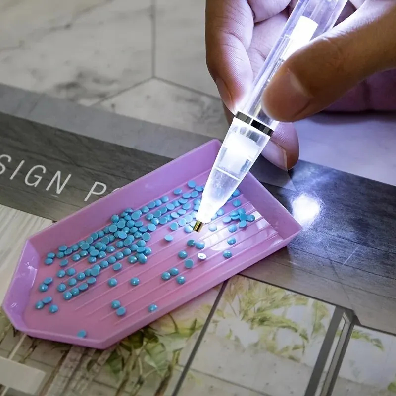 Lápiz de Diamantes con Luz LED - Embroidery Embellishments reseña y precio